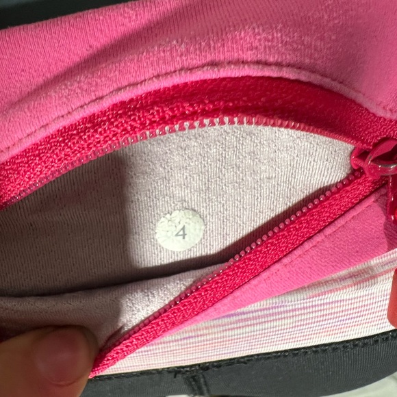 Lululemon size 4 leggings - Picture 4 of 4